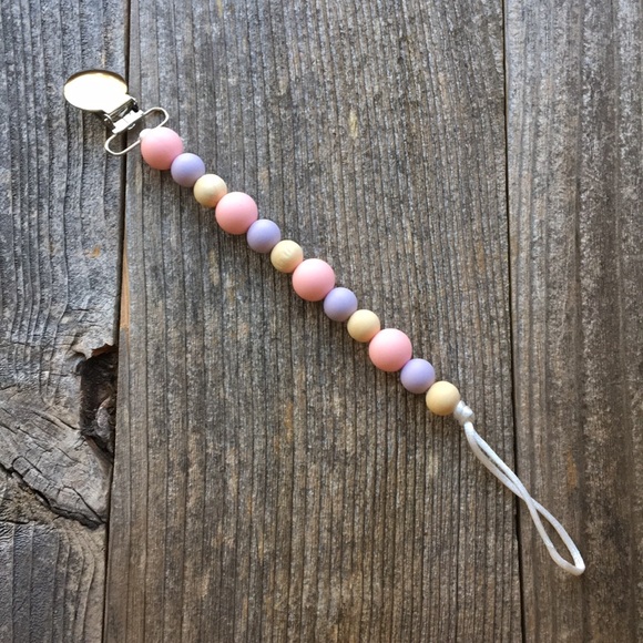 Pacifier Clip - Picture 4 of 5